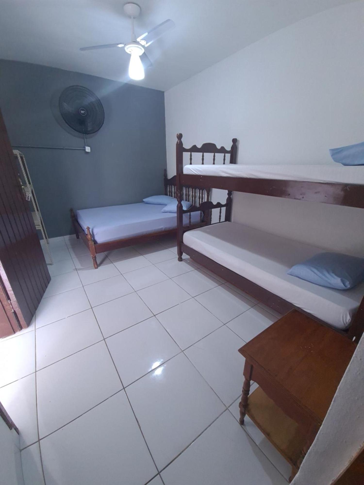 Hostel Praia Centro Itanhaem Bilik gambar