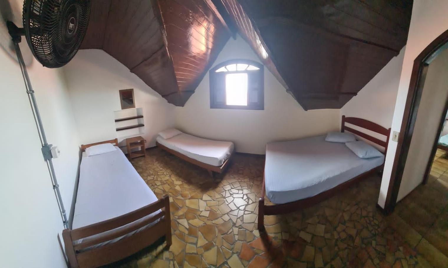 Hostel Praia Centro Itanhaem Bilik gambar