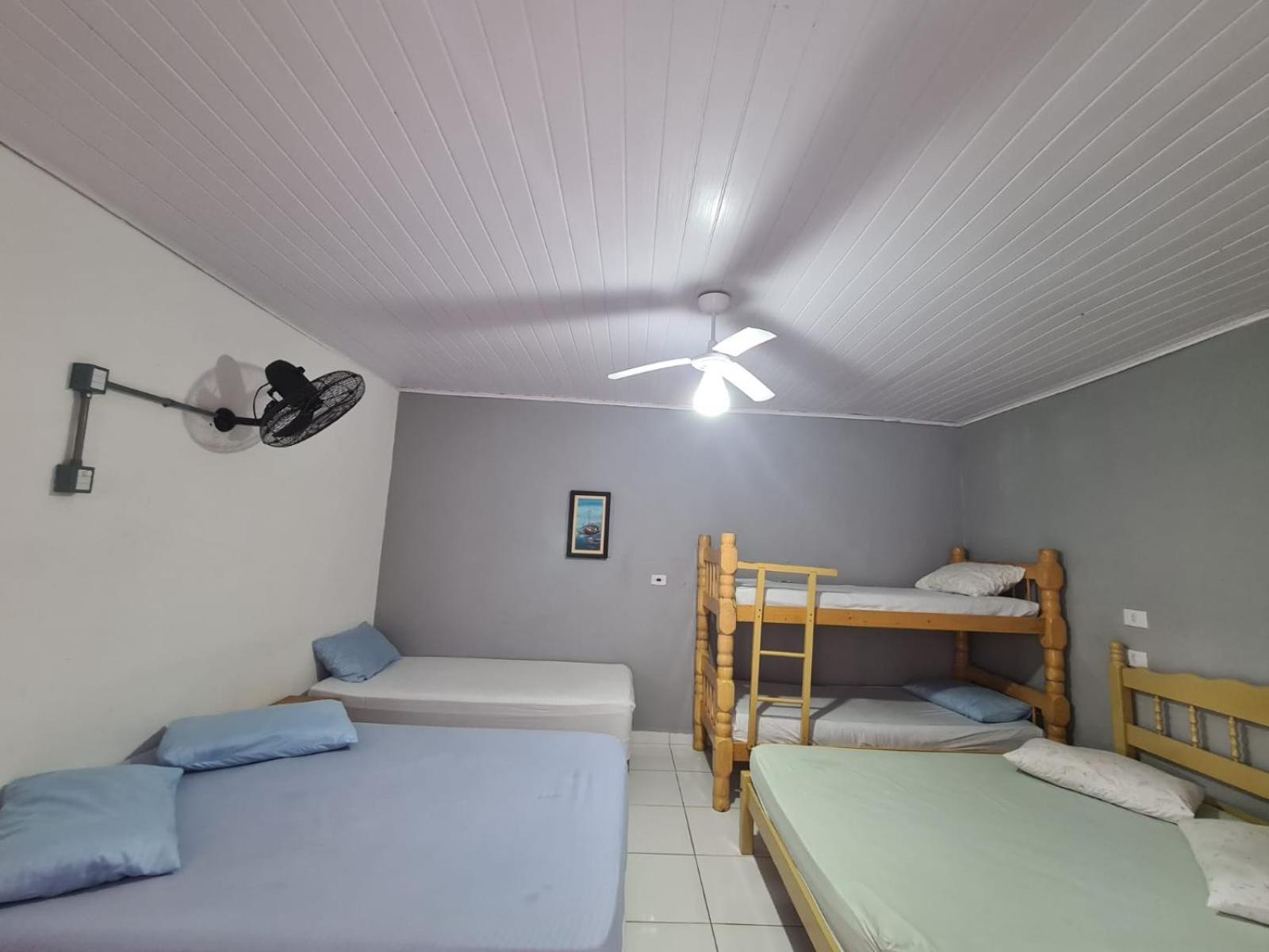 Hostel Praia Centro Itanhaem Bilik gambar